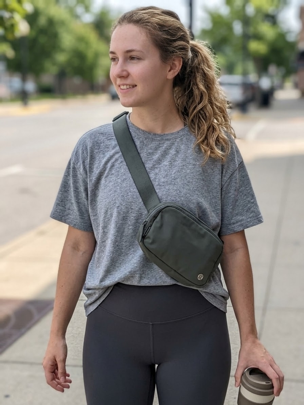 Lululemon Everywhere Belt Bag 1L Olive Green Army Crossbody Fanny Pack